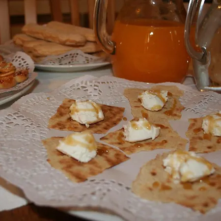 A Al Sa Madalena Bed & Breakfast 3*