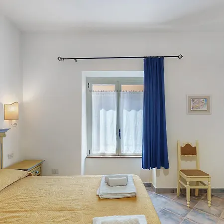 Bed & Breakfast A Al Sa Madalena 3*